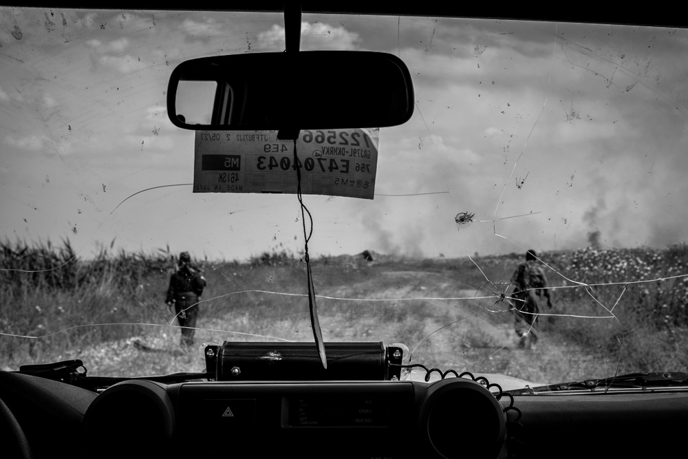 Peshmerga soldiers on the Gwer front line, southwestern Erbil, May 3, 2016. (Photo: Kurdistan24/Alexandre Afonso)